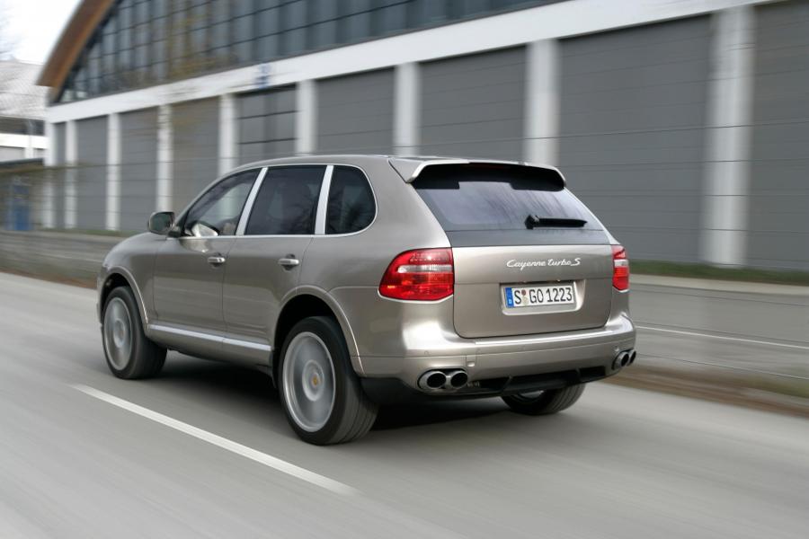  Porsche Cayenne Turbo S 2007 года  (фото 4 из 7)